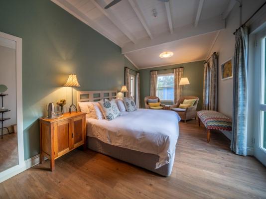 Room image 1