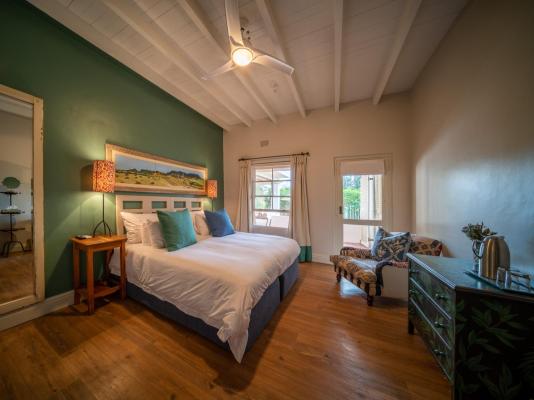 Room image 3