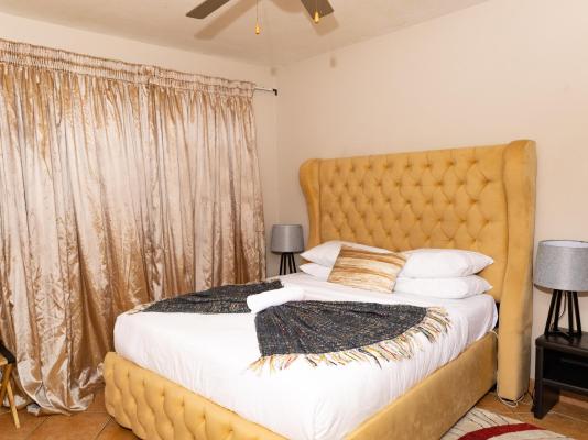 Room image 2