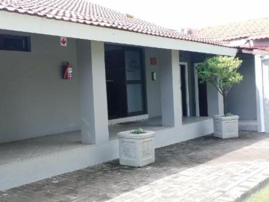 Ditsaleng Guest House - Property / Building