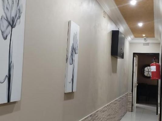 Ditsaleng Guest House - Decorative detail