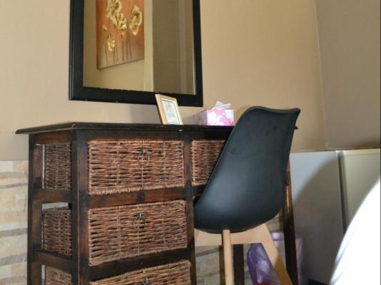 Room image 1