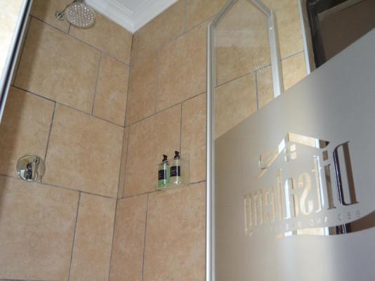 Room image 6