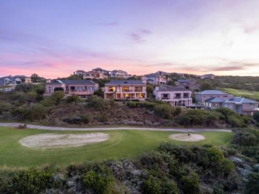 Villa On The 18th @ Pezula - Property / Building