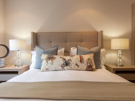 Villa on Slopes of Geneva Drive - 269767