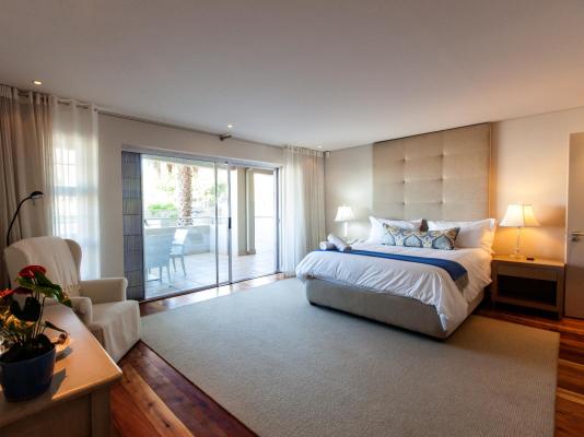 Villa on Slopes of Geneva Drive - 269770