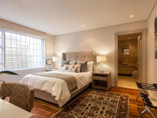 Villa on Slopes of Geneva Drive - 269776
