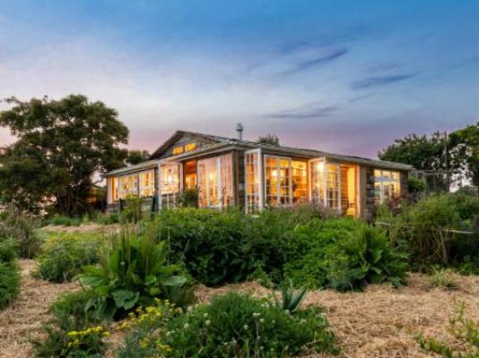 The Good Earth Farm - Property / Building