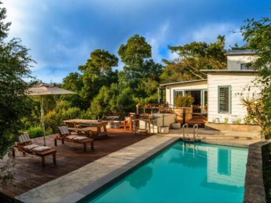 The Good Earth Farm - Swimming pool