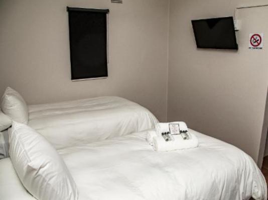 Room image 2