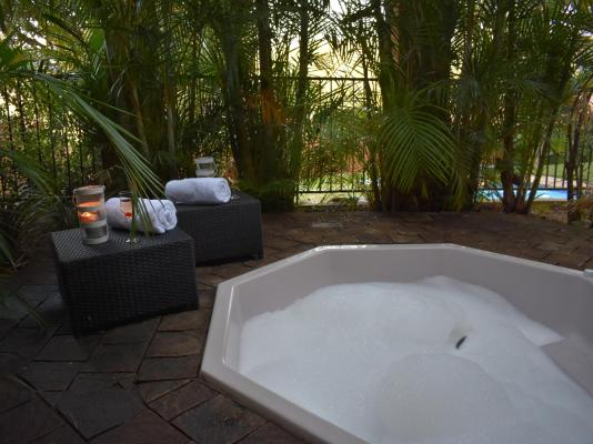 Waterfalls Boutique Hotel - 269935