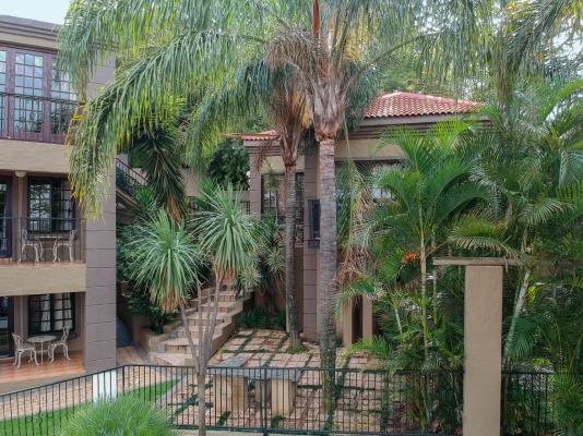 Waterfalls Boutique Hotel - 269943