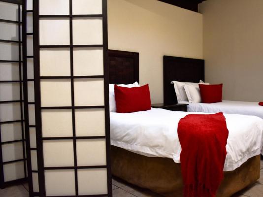 Room image 1
