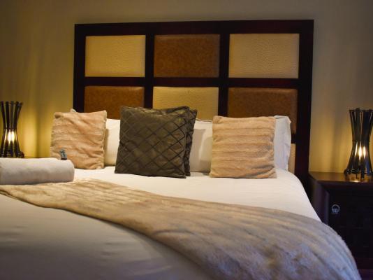 Room image 3