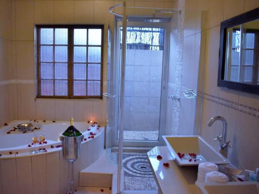 Room image 2