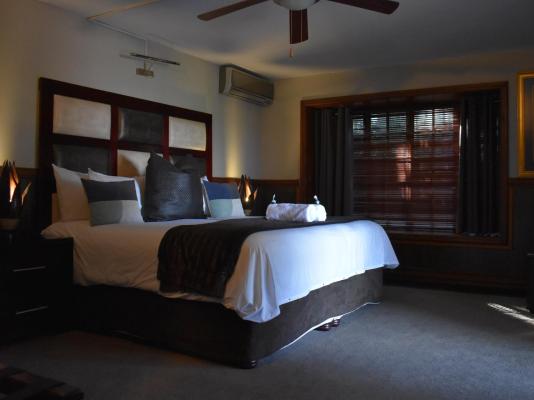Waterfalls Boutique Hotel - 269961