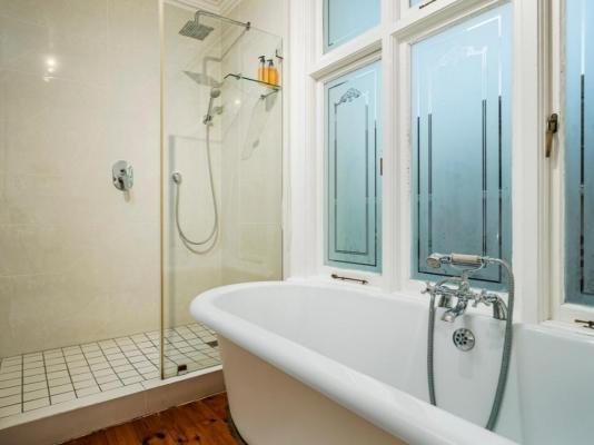 Millbury Guest House - 270018