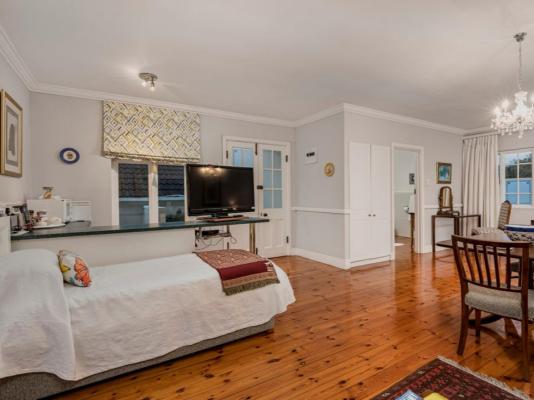 Millbury Guest House - 270021