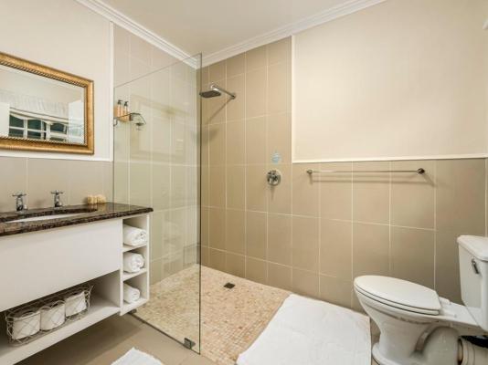 Room image 25