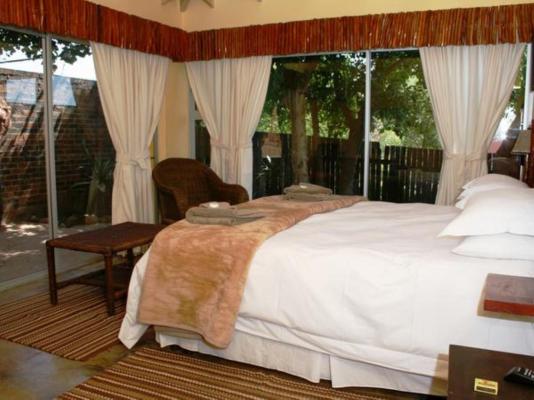 Room image 1