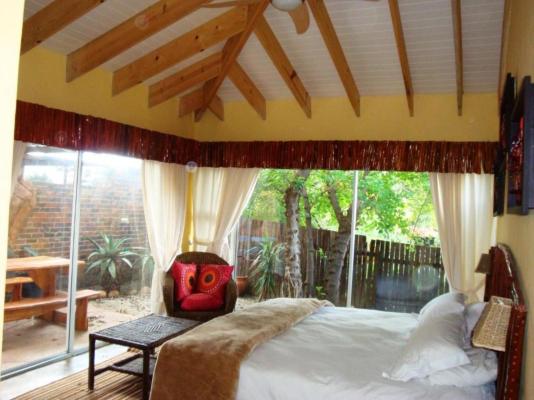 Room image 3