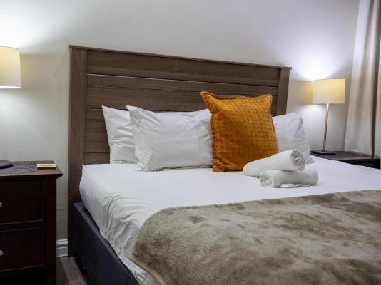 Room image 3