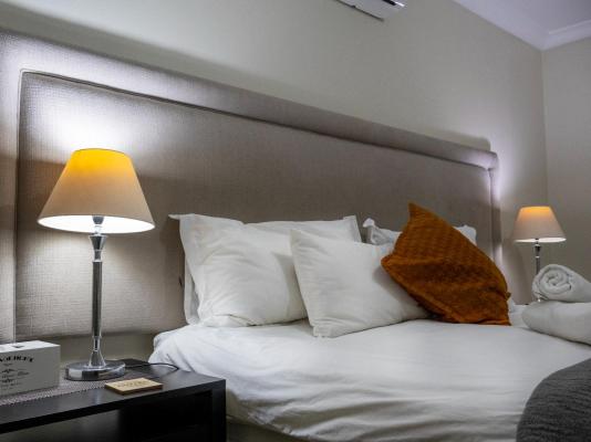 Room image 2