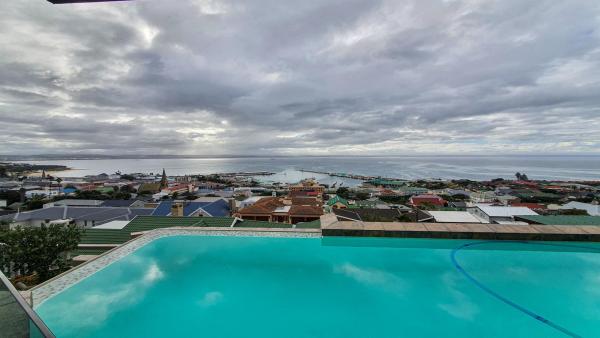 3ColoursBlue Guest House - 270121