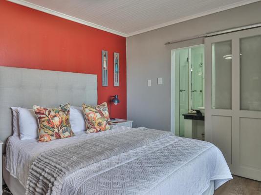 3ColoursBlue Guest House - 270130