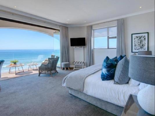Room image 4