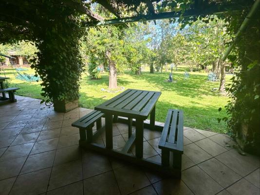 Airport Bird & Game Lodge - 270263