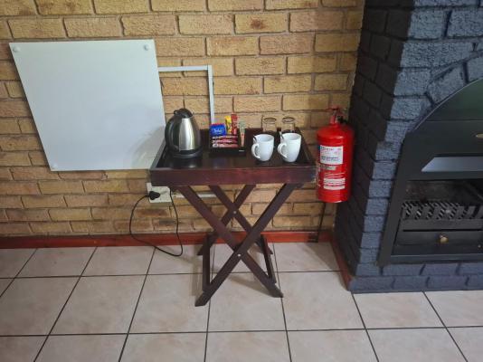 Room image 4