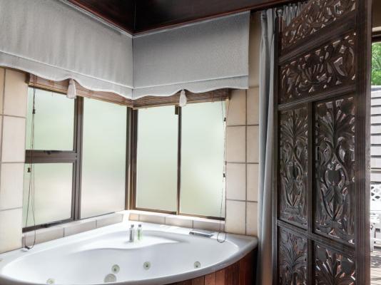 Room image 3