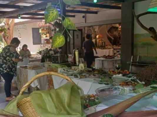 Hartbeespoort Country Hotel & Spa - Breakfast area
