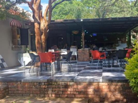 Hartbeespoort Country Hotel & Spa - Property / Building