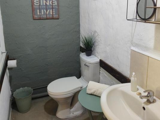 Room image 8