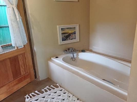 Room image 6