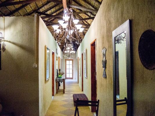 Room image 10
