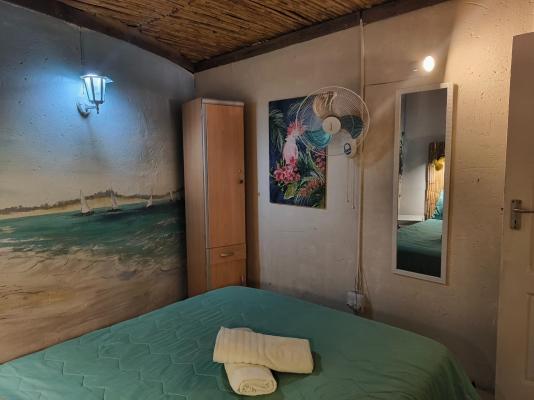 Room image 12