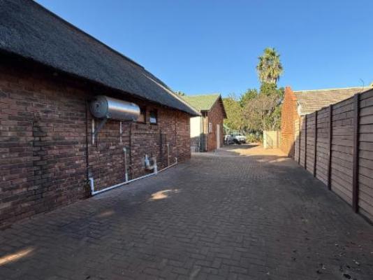 The Willows - Property / Building