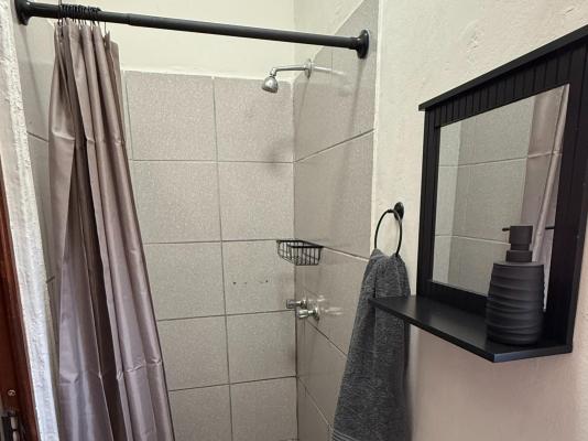 Room image 15