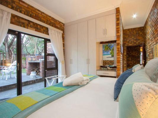 Room image 1