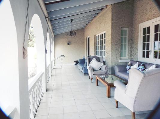 Albion Manor - 270734