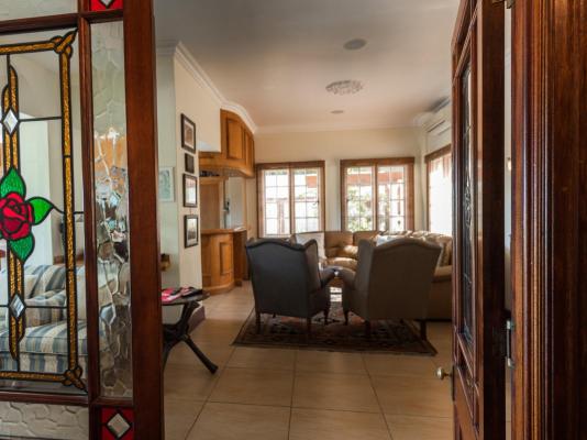 Albion Manor - 270740