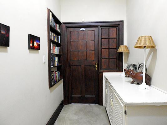 Albion Manor - 270785