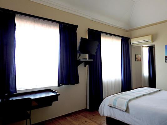 Albion Manor - 270793