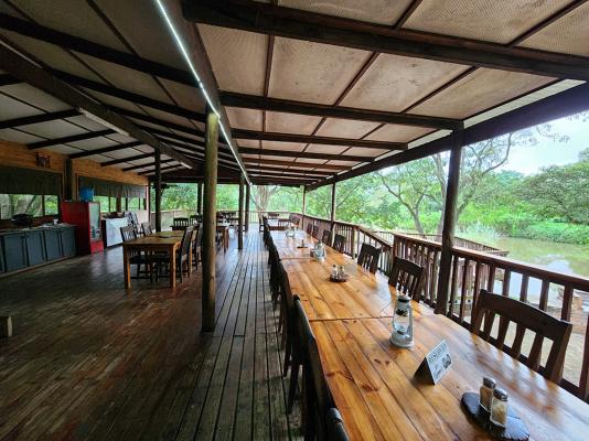 Hippo Water Front Lodge - 270828