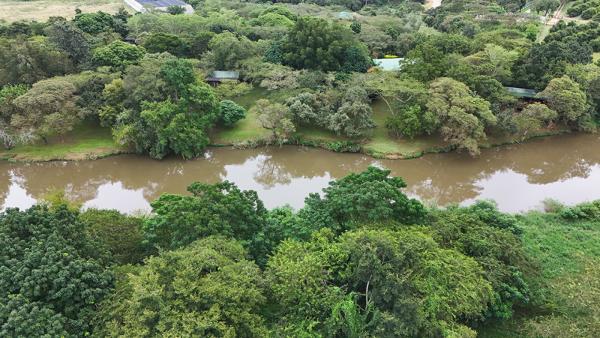 Hippo Water Front Lodge - 270835