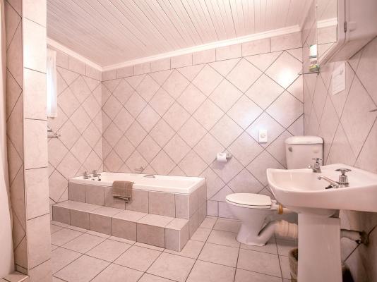 Trennerys Hotel - 270945