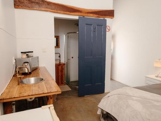 Room image 4